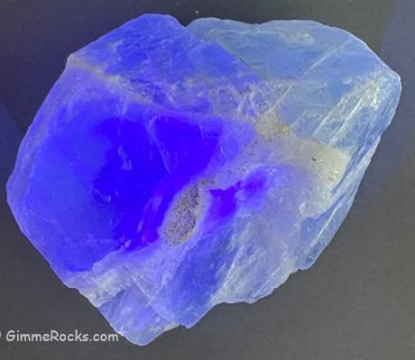 Understanding Fluorite: Formation, Composition, and Identification. Fluorite Under UV Light