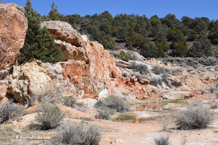 Travertine Hot Springs California Rockhounding Travertine Calcite